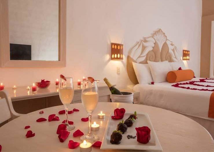 Romantic Getaway Flamingo Vallarta Hotel & Marina Puerto Vallarta