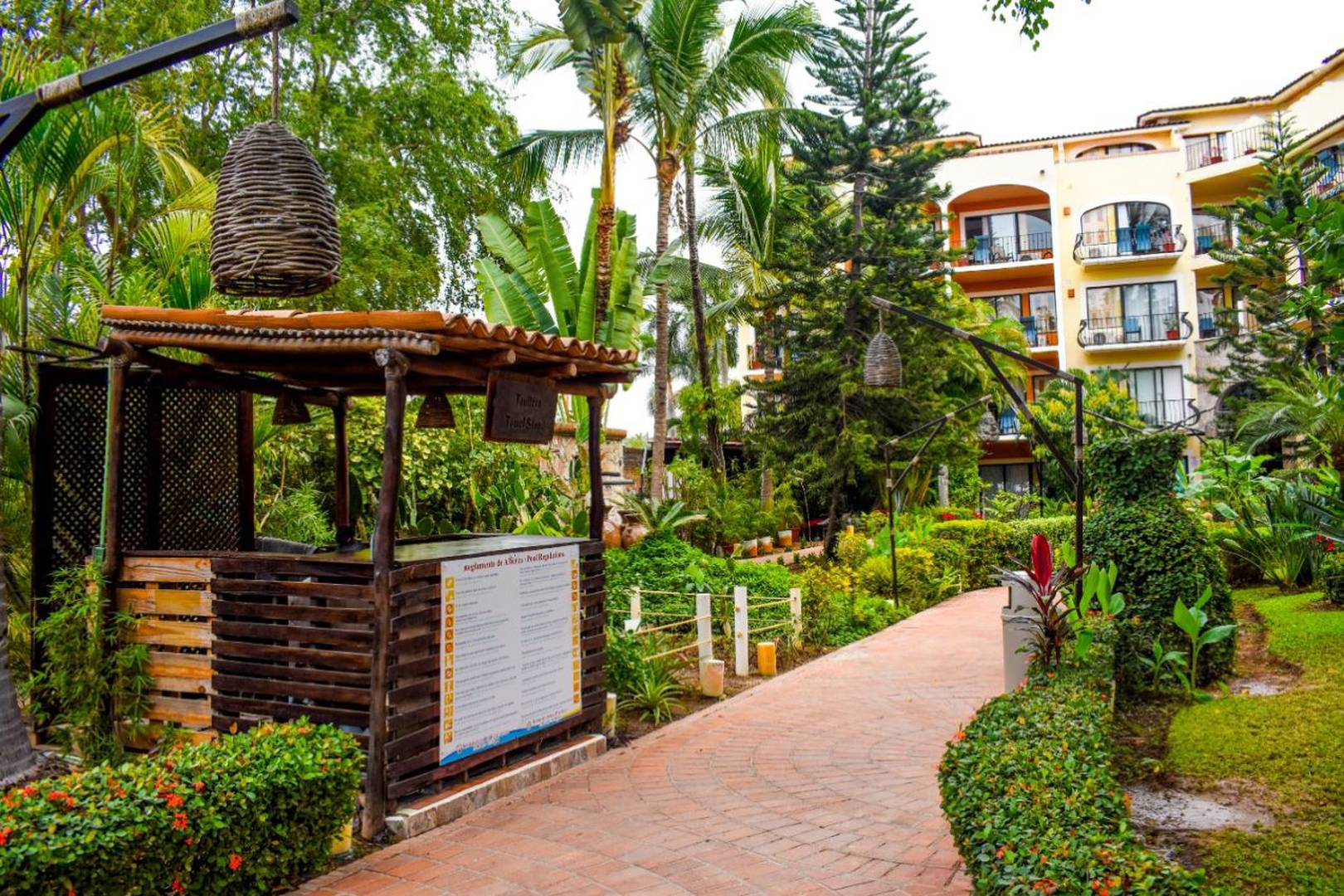  Flamingo Vallarta Hotel & Marina Puerto Vallarta